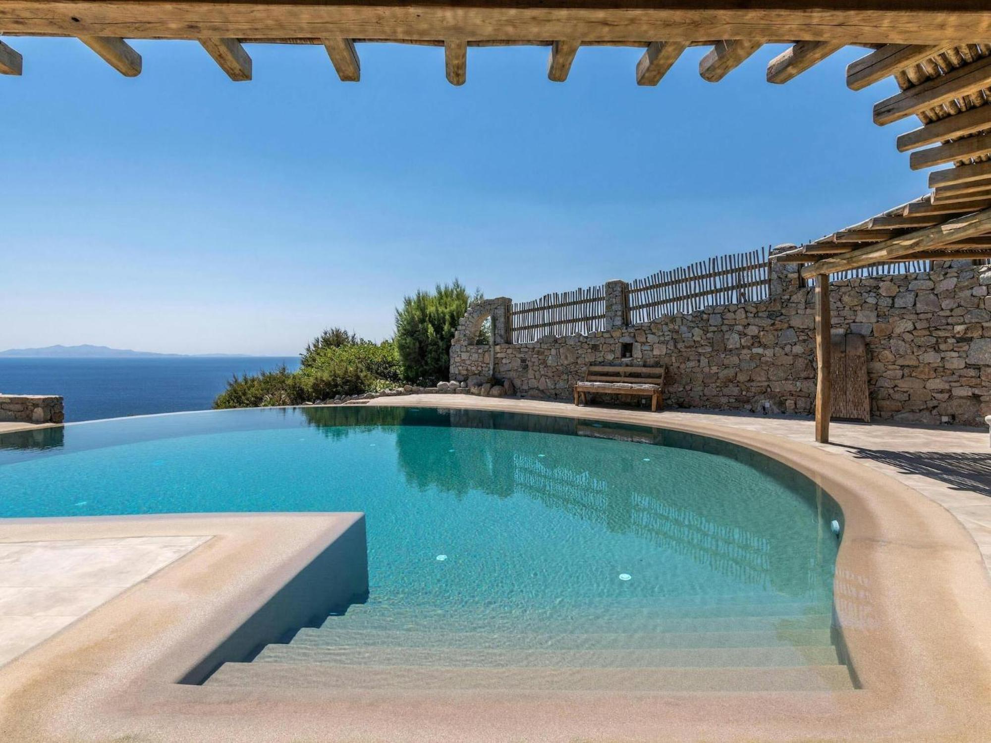 Impressive With Views Psarou (Mykonos)